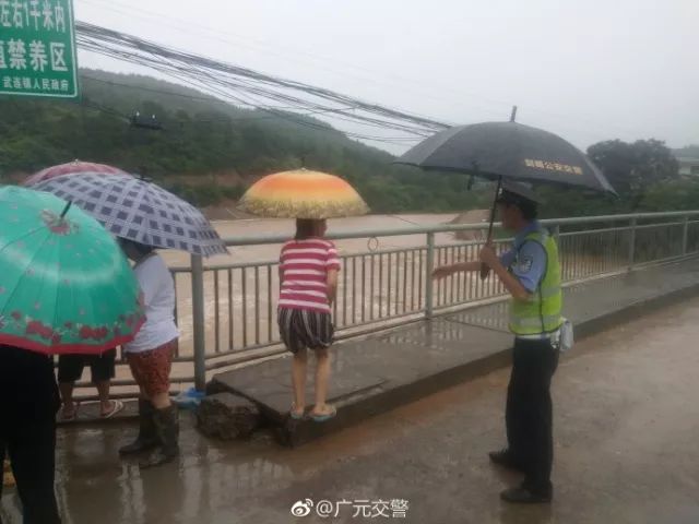 广元暴雨列车返回绵阳,暴雨袭击四川广元