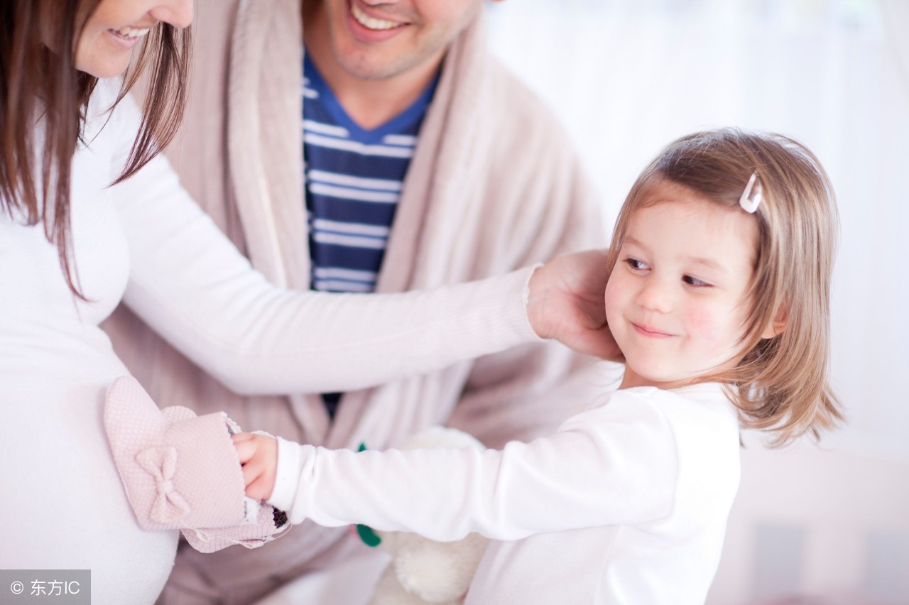 孩子磕伤地方皮肤红,夏天孩子磕伤结痂怎么处理