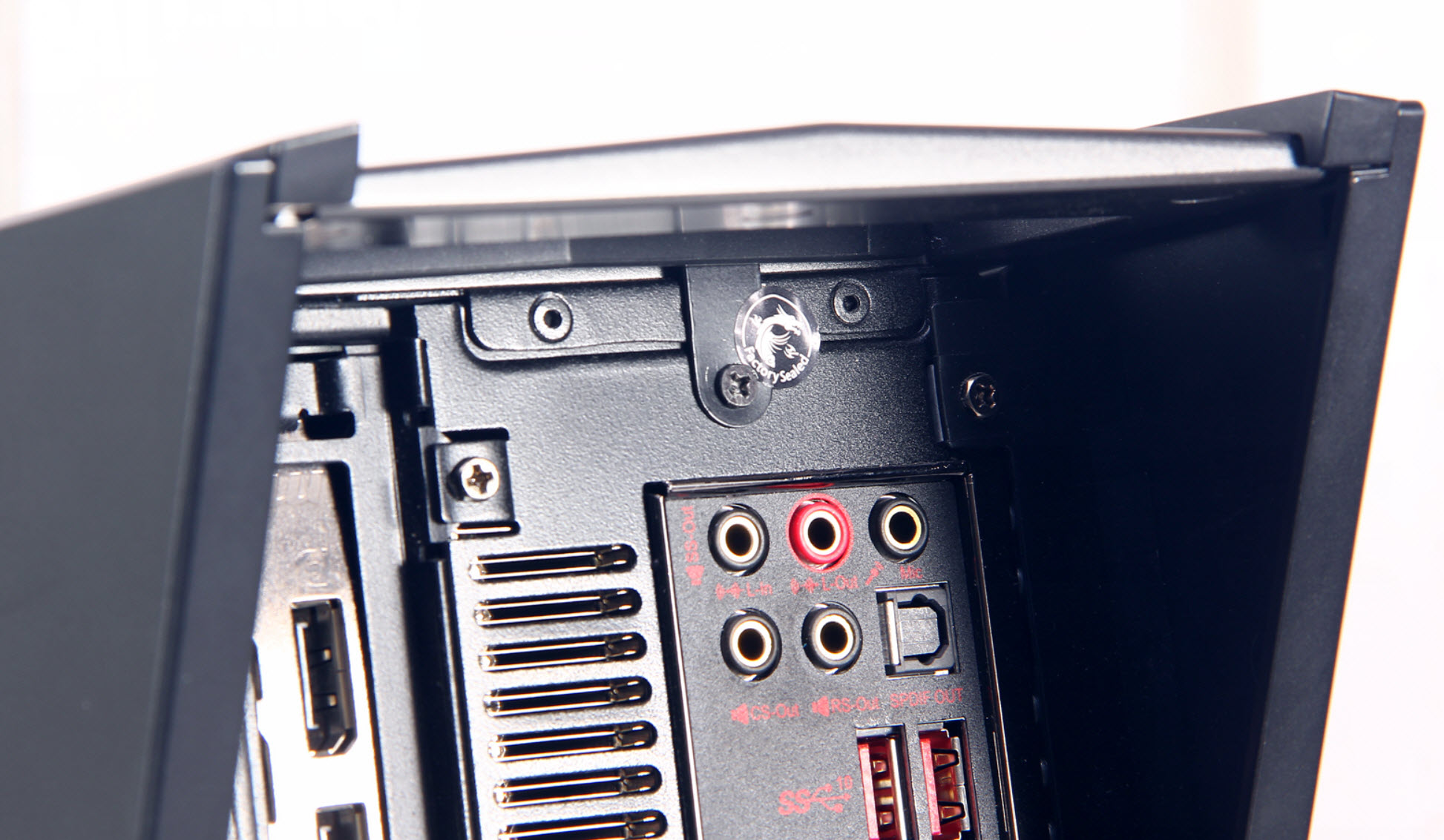 耿耿于怀，换上地表最强游戏显卡再战胆气寒