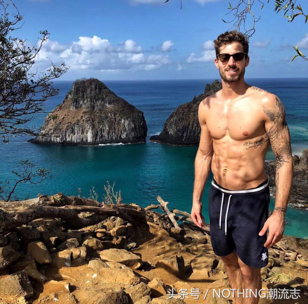 脱下球衣的谁最帅篮球,脱下球衣的男生