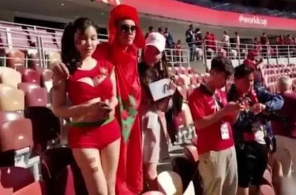 世界杯足球宝贝樊玲,世界杯最凶的球员