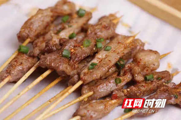 世界杯百威最佳呈现,百威2018世界杯嘉年华长沙