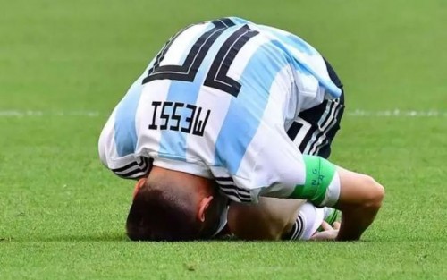 梅西c罗2018世界杯淘汰画面,梅西世界杯和c罗视频