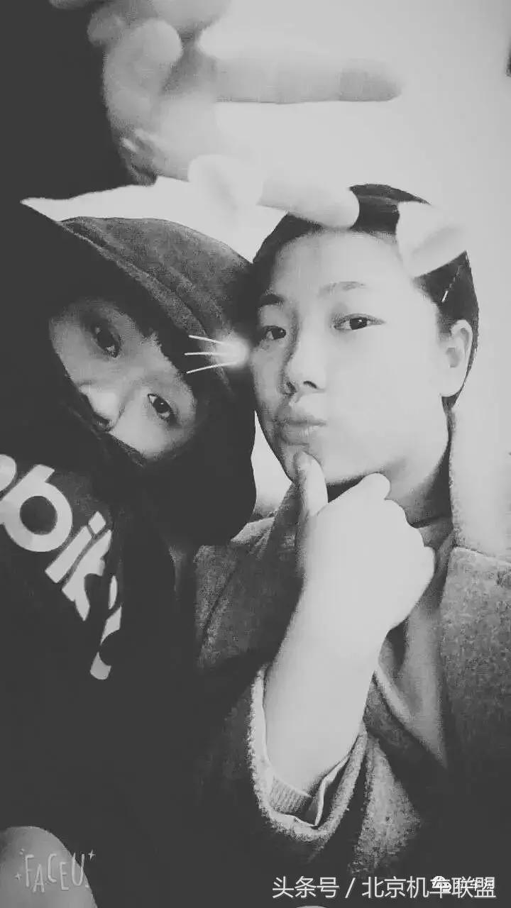 鎽╁弸鍏矾涓婂睍绀烘懇鎵樿溅甯呮皵鍗佽冻,鎽╁弸楠戣缇庢櫙瑙嗛