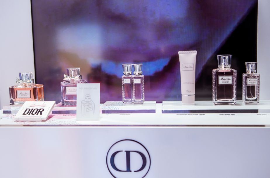 在香港转机逗留如何提供有效机票,香港转机想停留怎么订机票