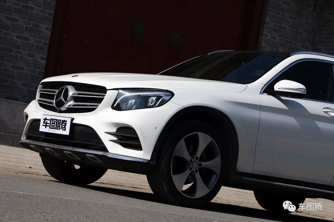 奔驰glc试驾第一视角感受,奔驰glc深度测评跑山路