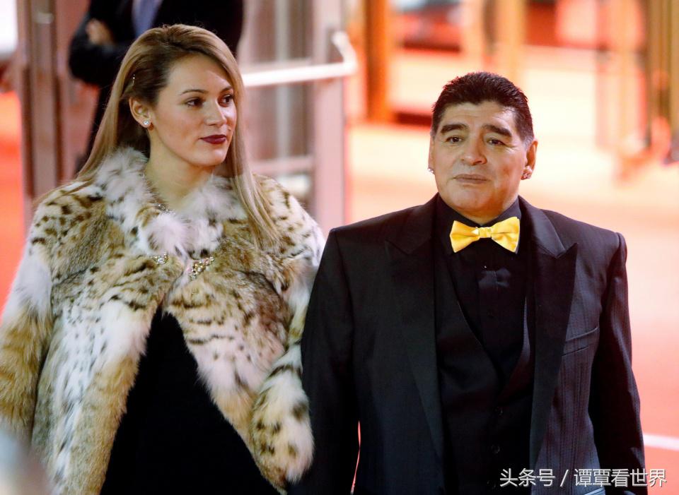 41岁高中毕业51岁当总统,他才是跨界最成功的前世界足球先生