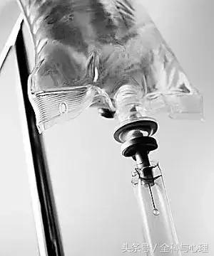 输液时空气进入血管的原因,输液时空气进入血管会怎样