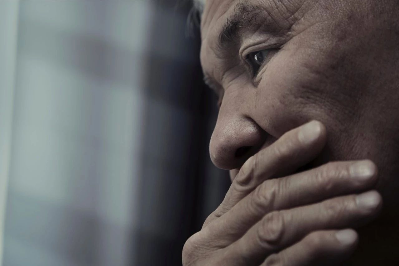 现实中没有“药神”，只有为了活命走遍亚洲买抗癌药的中国患者