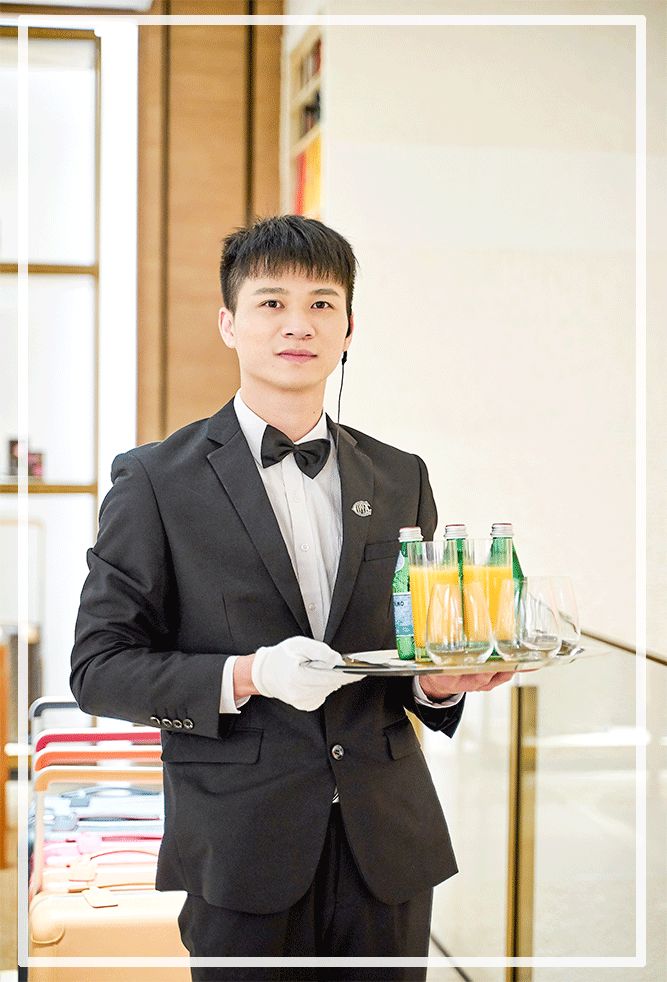 一开业就火爆,lv第一家甜品店