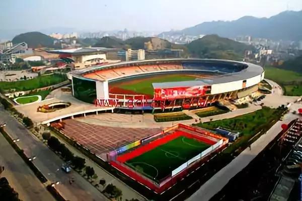 遵义有一个足球学院!学费、食宿全免,今年9月正式开学!