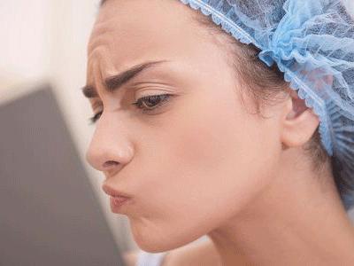 护肤小技巧鼻子怎么做好看,鼻子有痘坑护肤品怎么用