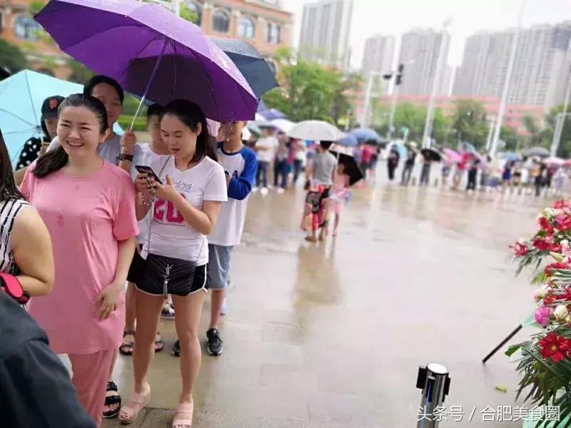 凌晨四点的罗森,凌晨三点的罗森