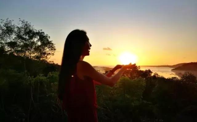 丑故事｜你是我的北极光——盲人模特蕾蕾的爱情奇迹