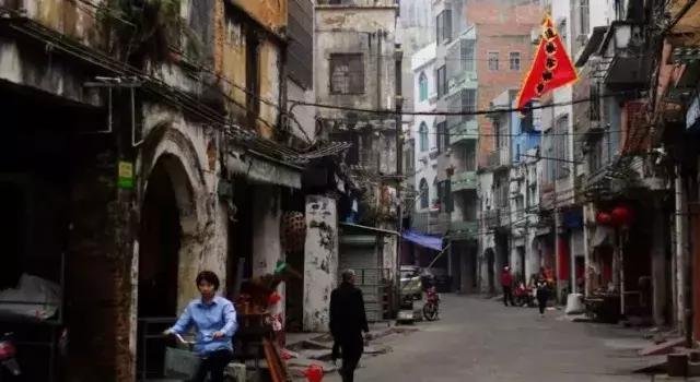 吴川震撼的视频,吴川超燃视频