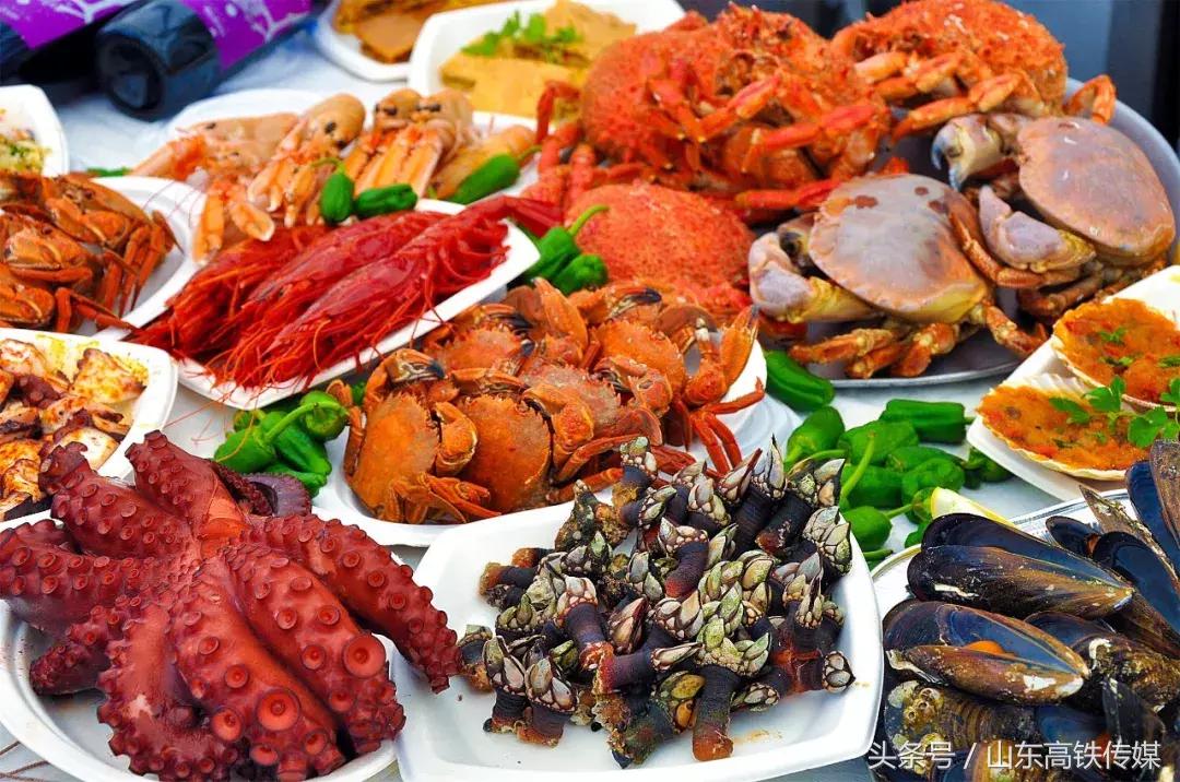 南海新区金滩,威海南海金滩风情海岸周边