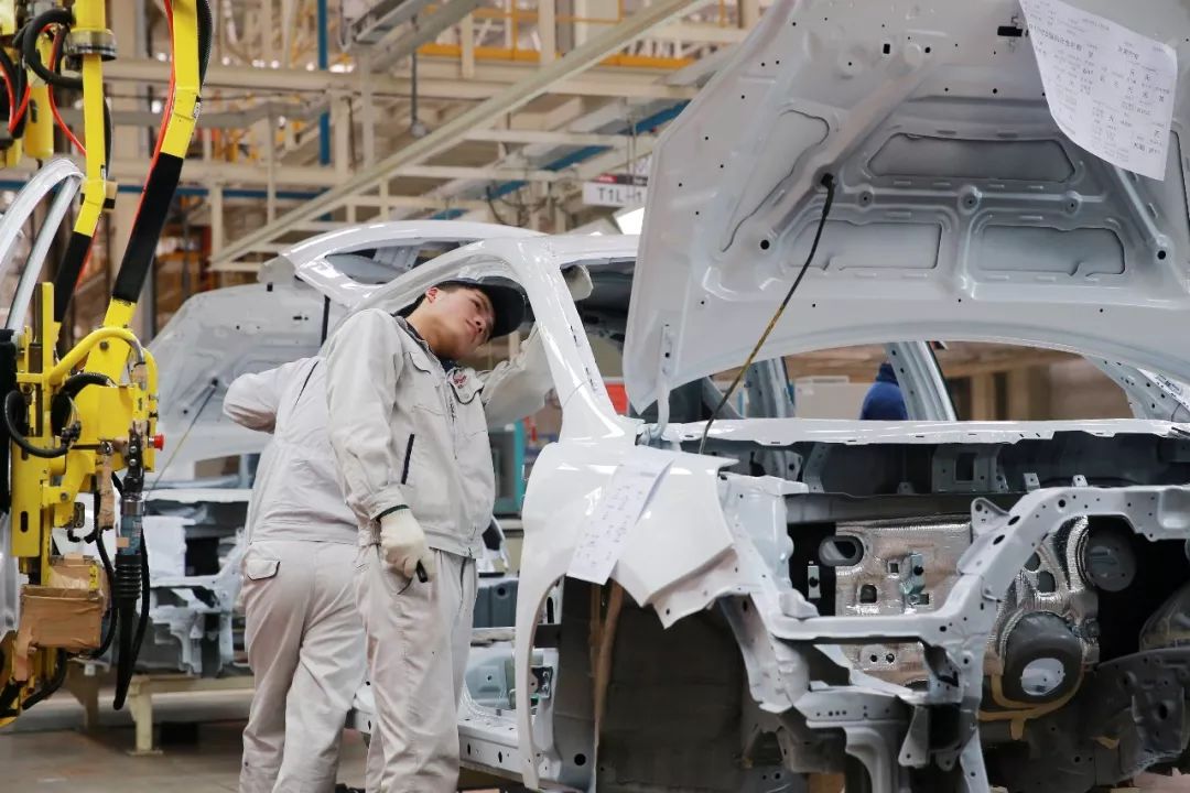 c罗给wey汽车广告多少钱,c罗给哪些车企代言