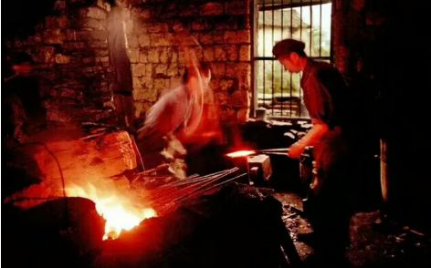 「词风雅韵」冯振宇｜一站青石昂仰鸣三声驱散满天星