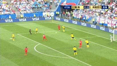 斯特林面对超级大空门不进,斯特林梅开二度却遭客场进球淘汰