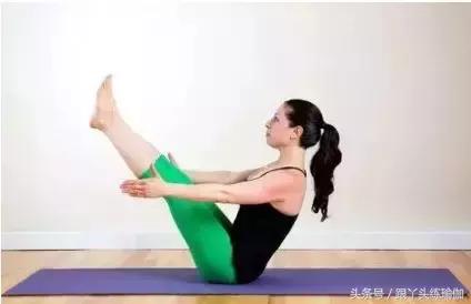 练习瑜伽的时候，腿特别容易发抖是什么原因呢？