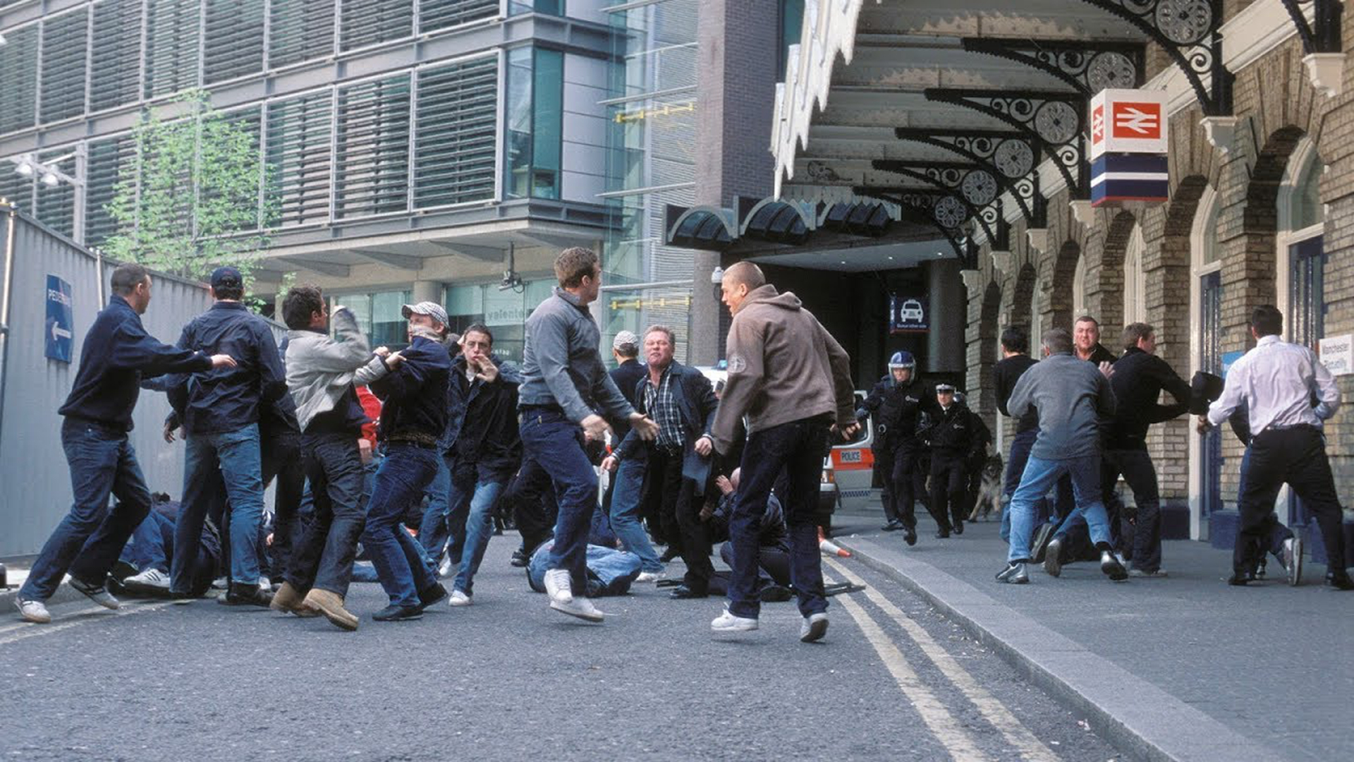 韪㈢悆鎭舵剰浼や汉鍚庣画,韪㈢悆鎭舵剰浼や汉琚墦