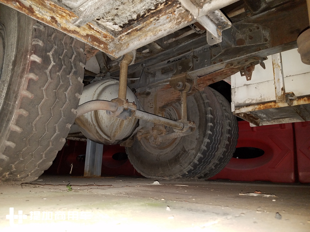 最早期老沃尔沃卡车展示,80年代沃尔沃重卡