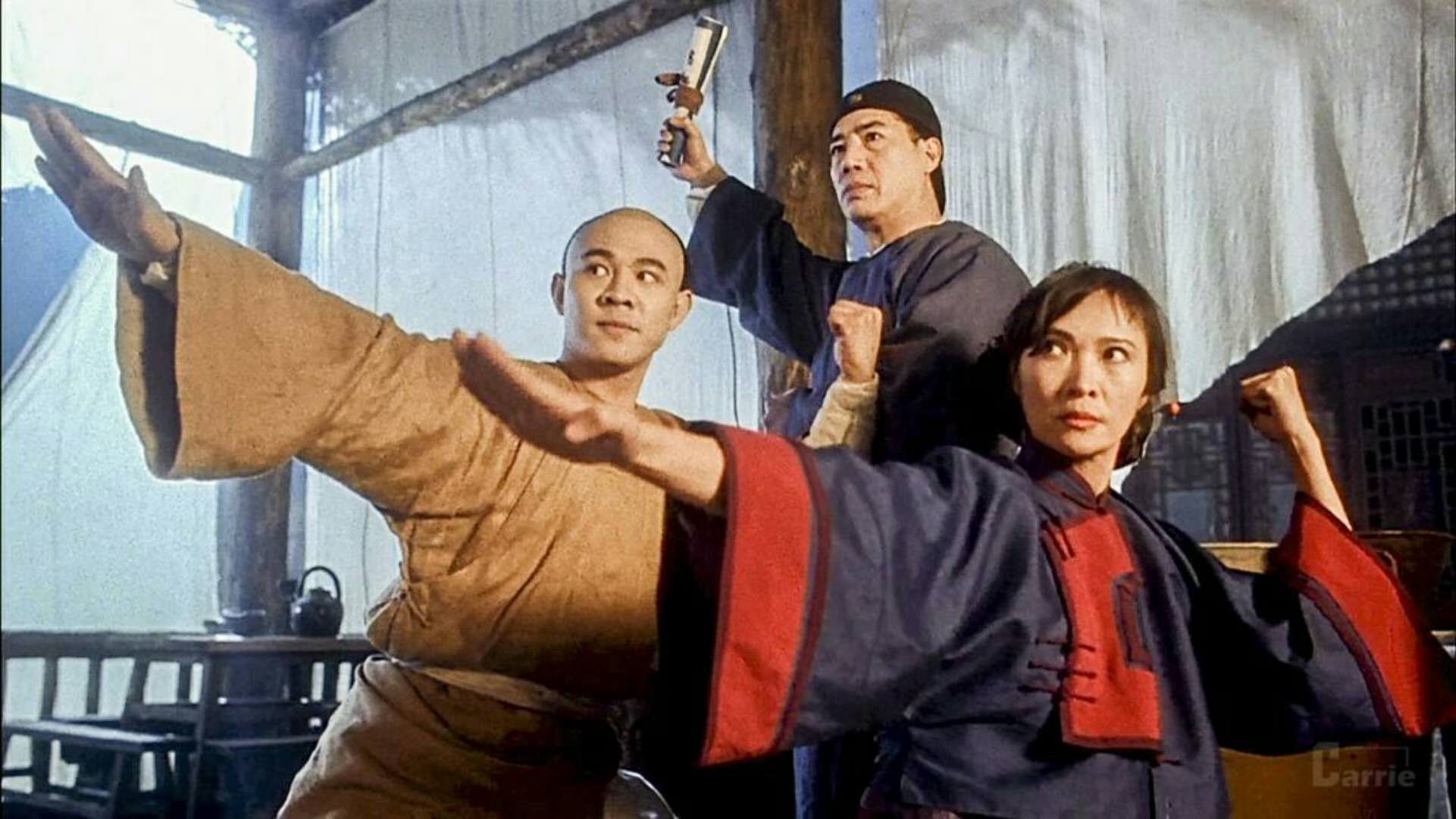 李连杰在赵文卓演反派的这部古装动作片里，搞笑天赋不输张卫健！