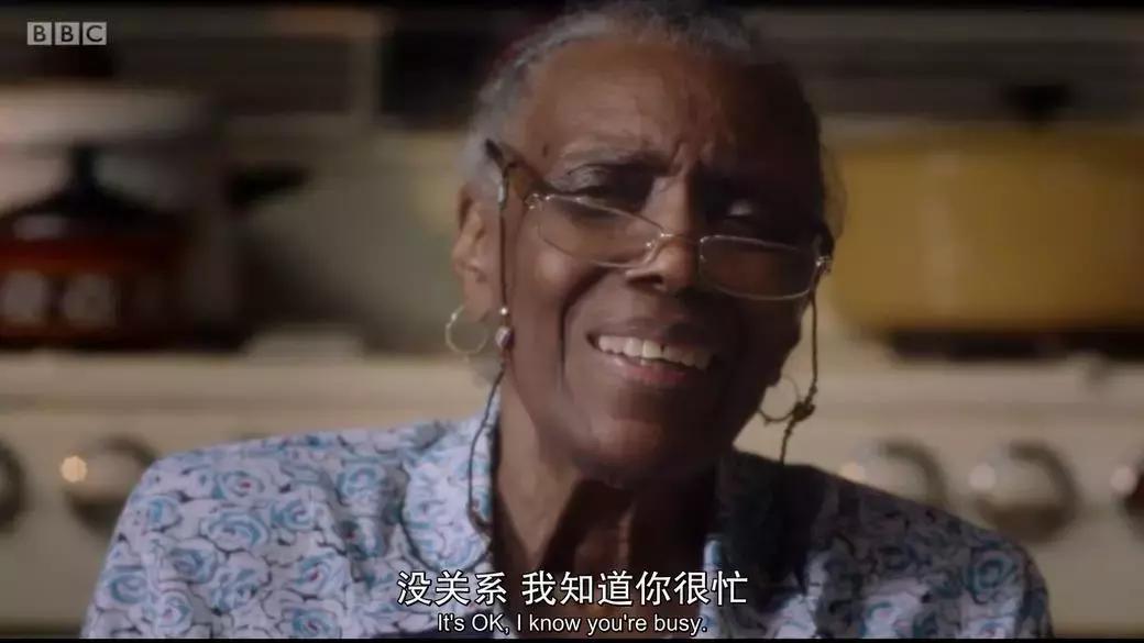 她在谈「高潮」，但并不羞耻