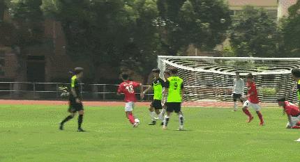 谁将是下一个足球明星,谁是下一个罗德里格斯