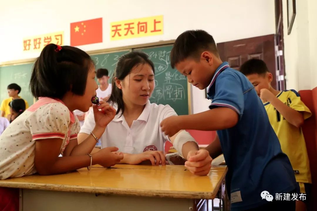 用实践之光点亮留守儿童梦想!松湖镇和平小学里这一个礼拜热闹极啦!
