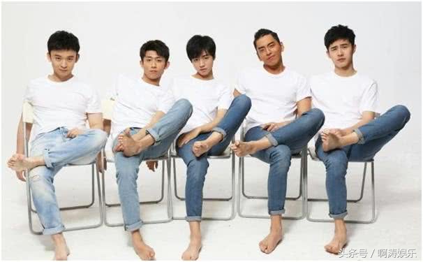 高能少年团张一山胃病发作哪一集,高能少年团张一山生病视频