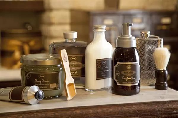 最好用的身体磨砂膏推荐,真正能去鸡皮疙瘩的磨砂膏测评