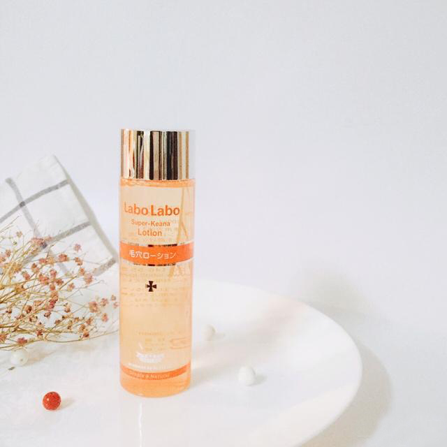 粉刺黑头毛孔粗大用什么护肤产品,改善黑头毛孔粗大的护肤思路