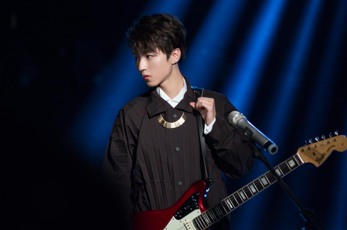 王俊凯是一个优秀的人英语,王俊凯是一个清醒通透的人