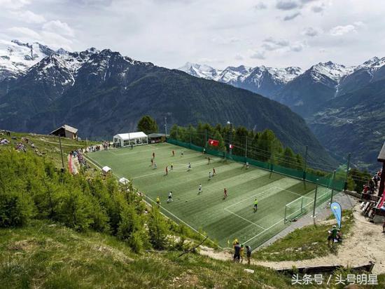 世界杯足球能不能带出体育馆,世界杯为什么建这么多足球场