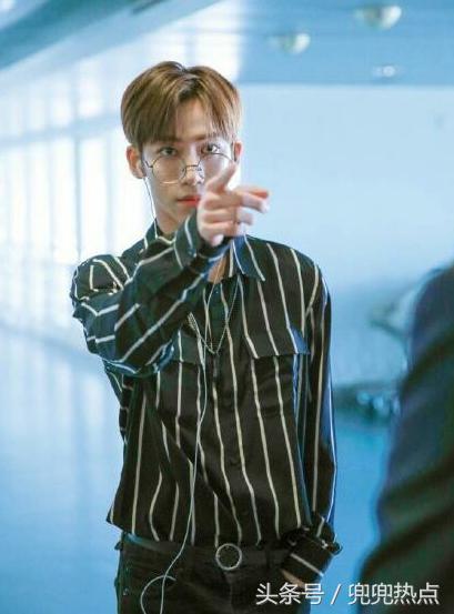 黄明昊李权哲丁泽仁黄新淳朱正廷,朱正廷和justin认识多久了