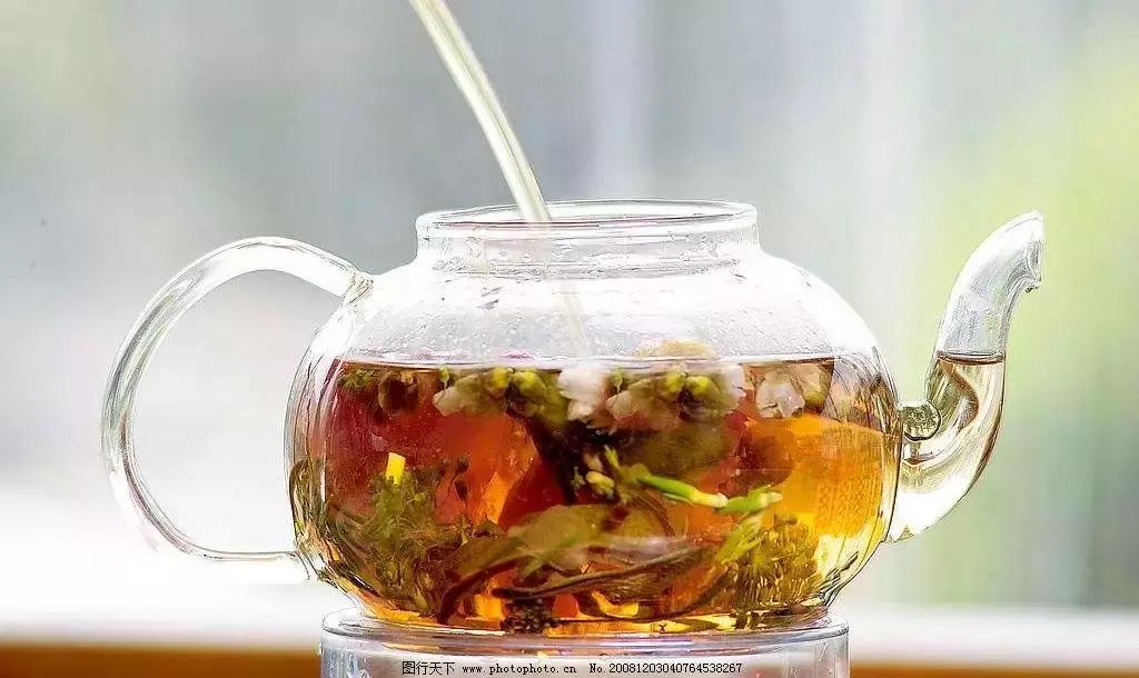 夏天总爱中暑喝什么茶,夏天中暑泡什么茶最好