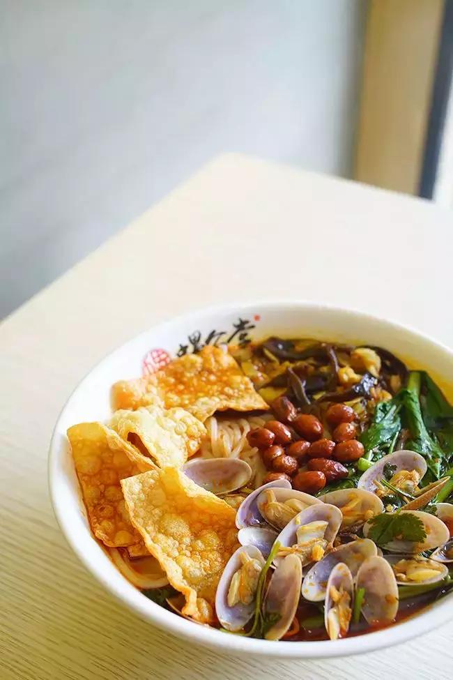 炒螺蛳粉菠萝,螺蛳粉先生炒螺蛳粉