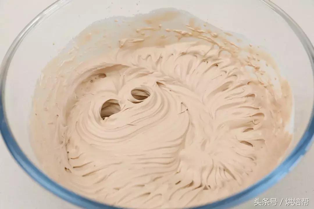 吃各种各样的梦龙蛋糕和雪糕合集,梦龙蛋糕和梦龙卷哪个吃起来过瘾