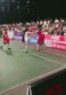 女子篮球比赛精彩瞬间,巾帼不让须眉女子比赛