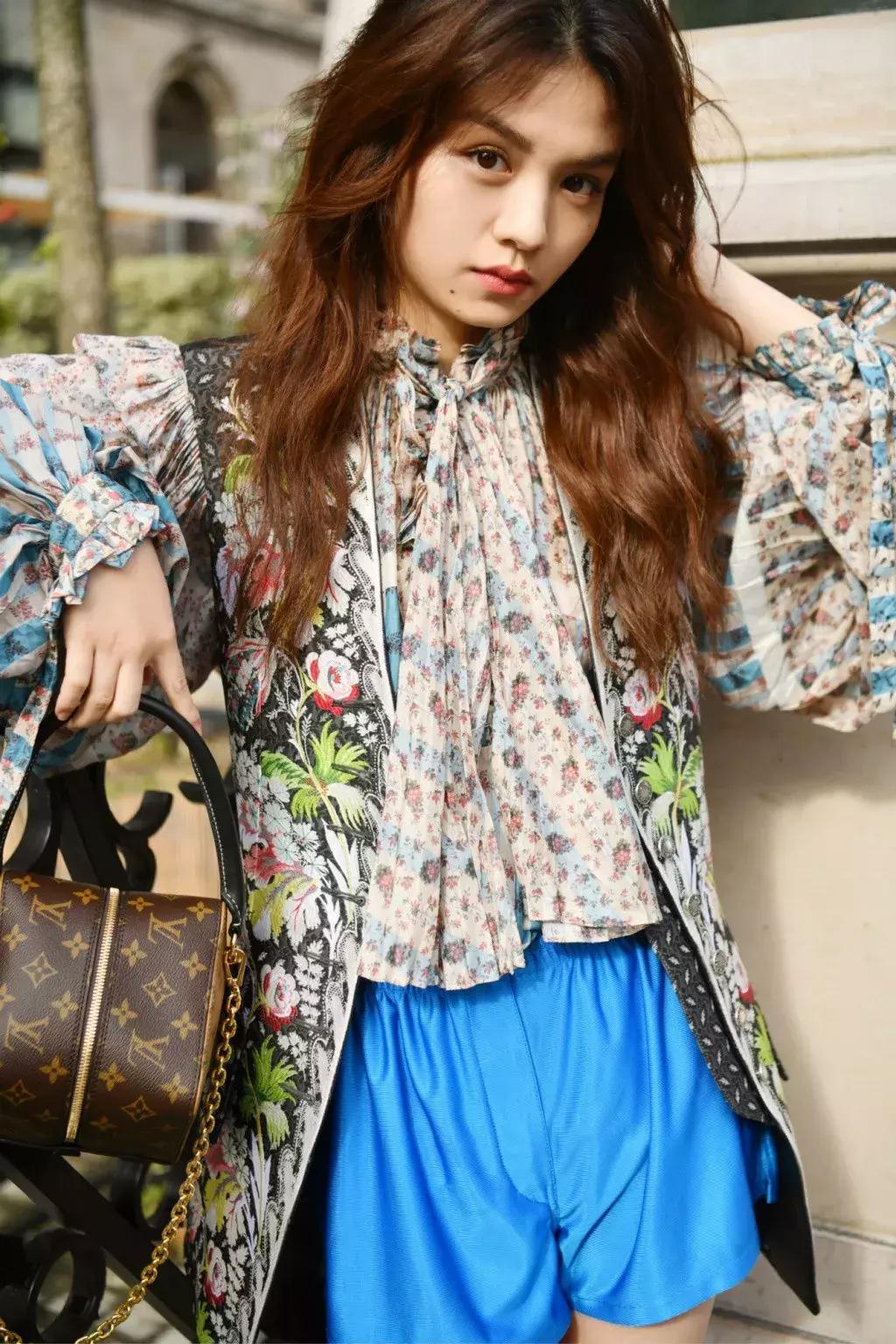 早知道女生版,减龄显脸小的时髦发型甜美感十足