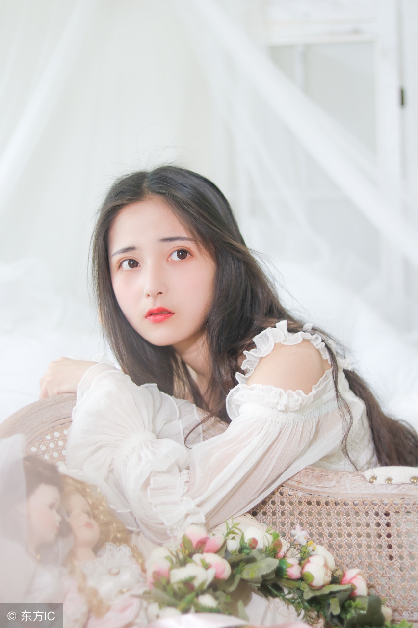 在几个月后,他这个所谓的丈夫,才得知自己的妻子自杀去世了……