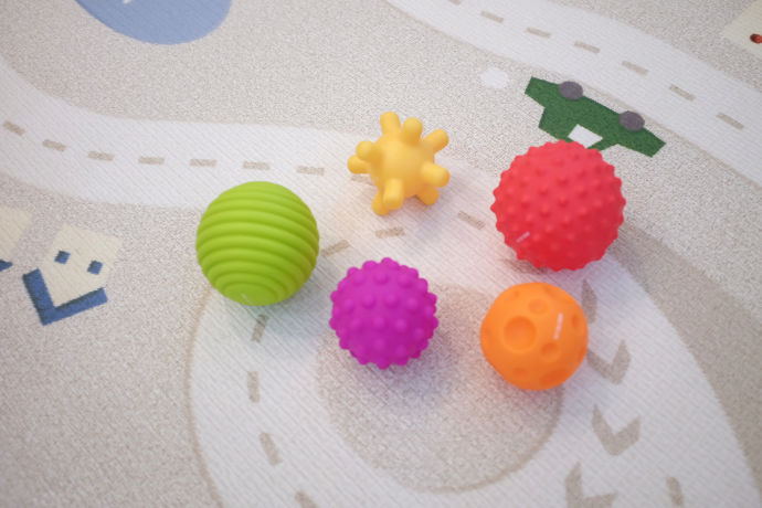 宝宝玩具0-1岁玩具怎么买,1-2岁玩具选购指南