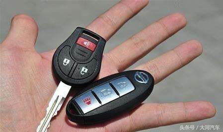 车钥匙拿不出来妙招,车钥匙没了该怎么找