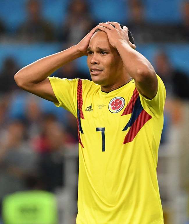 世界杯十大不可思议的失误,世界杯为什么拿头碰球