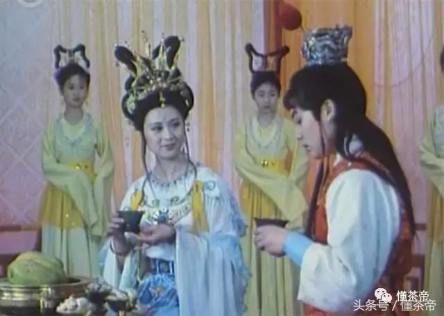 红楼梦里提到的茶最多是什么茶,红楼梦里的茶是什么茶