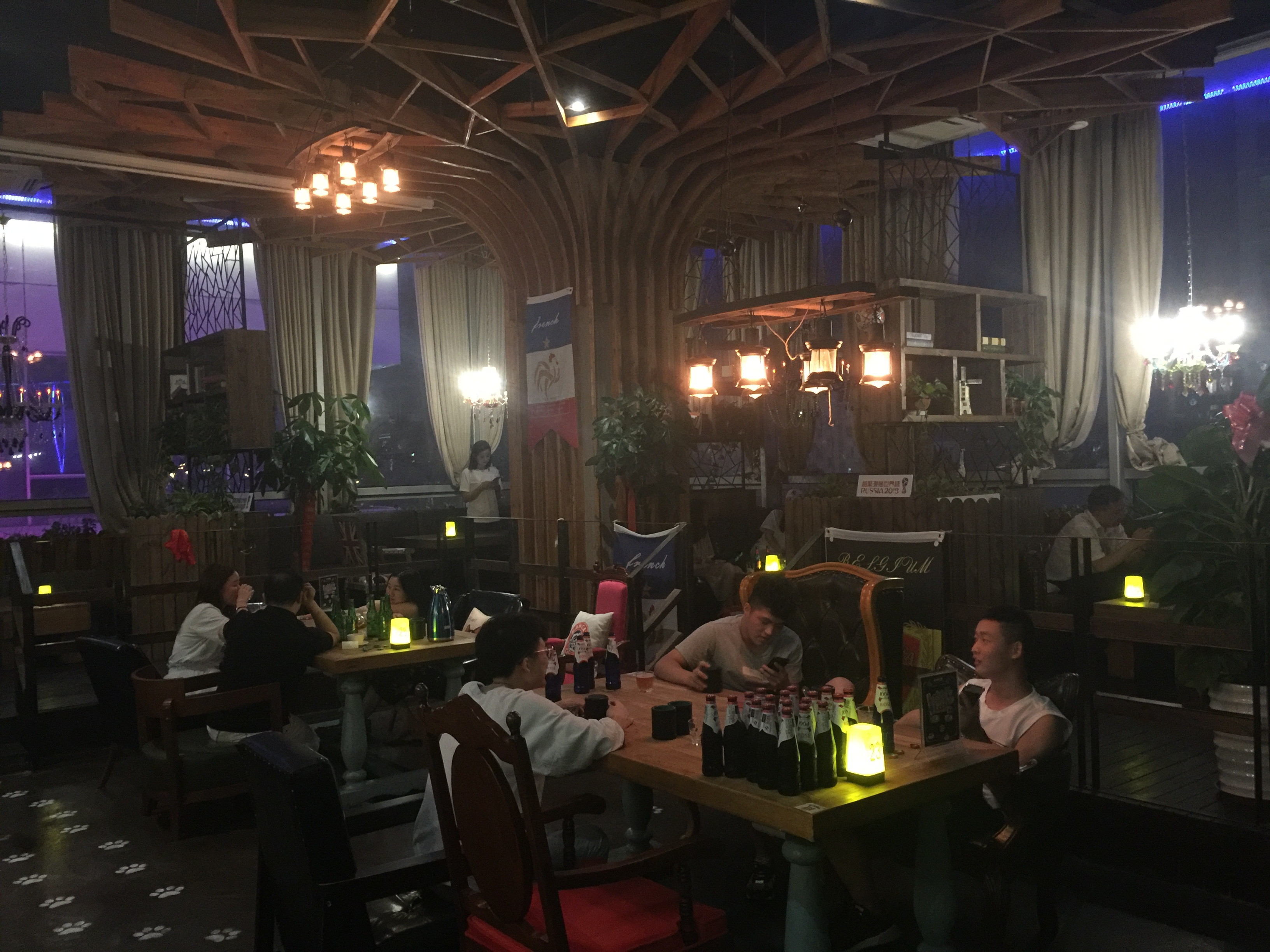 漫猫咖啡视频,漫猫咖啡巡店完整版