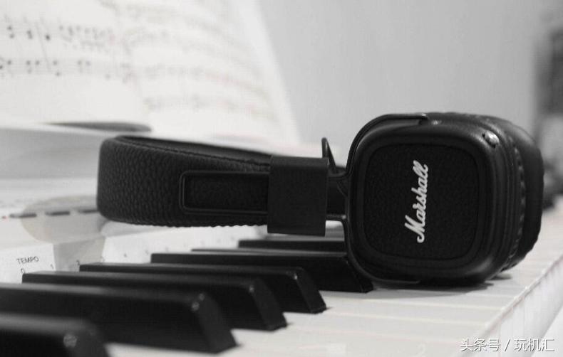 一入电音深似海下一句是什么,入门级电音耳机