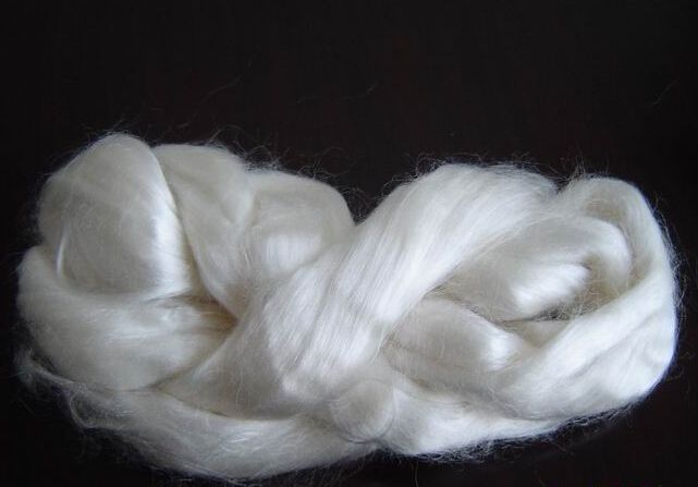 面料成分醋酯纤维用什么字母,面料中的醋酯纤维是什么