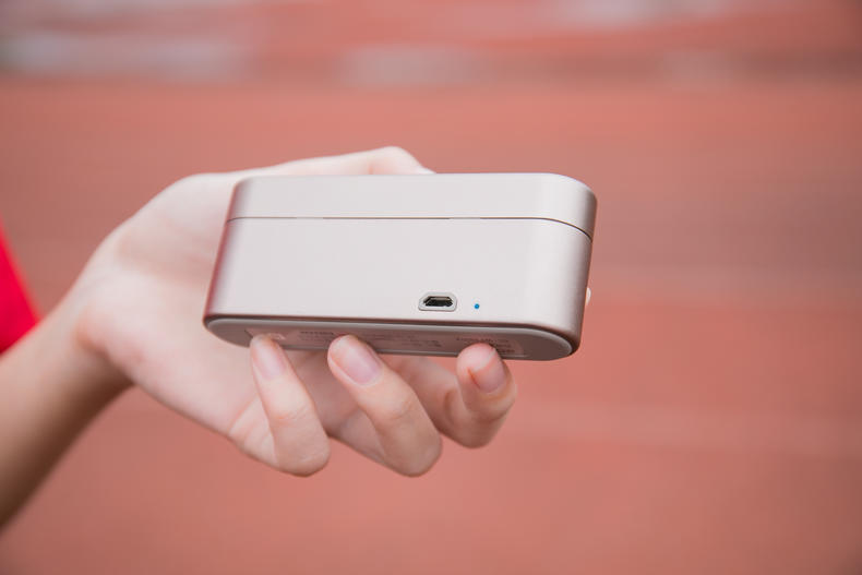 索尼耳机wfc500有降噪吗,索尼wi1000和小米降噪耳机